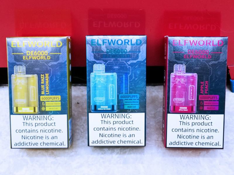Disposable volestech Elf World De 6000 Puffs Vapes