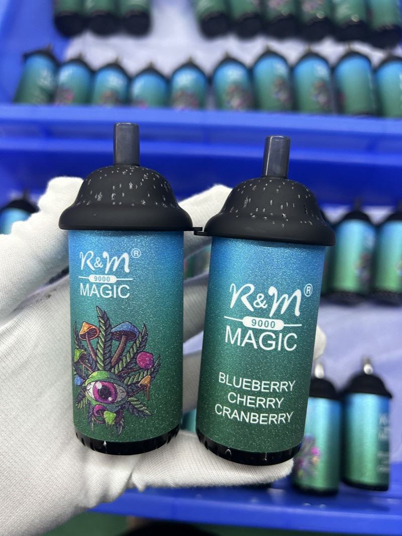 AIM Randm Magic 9000 Puffs Vapes