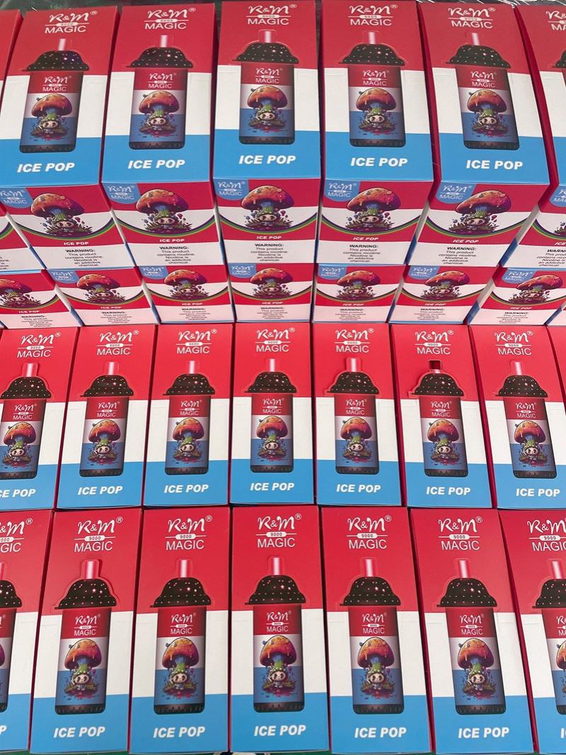 AIM Randm Magic 9000 Puffs Vapes