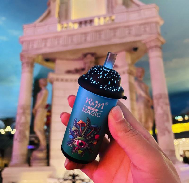 Vape Pen R&M Magic 8000 R&m Magic 9k