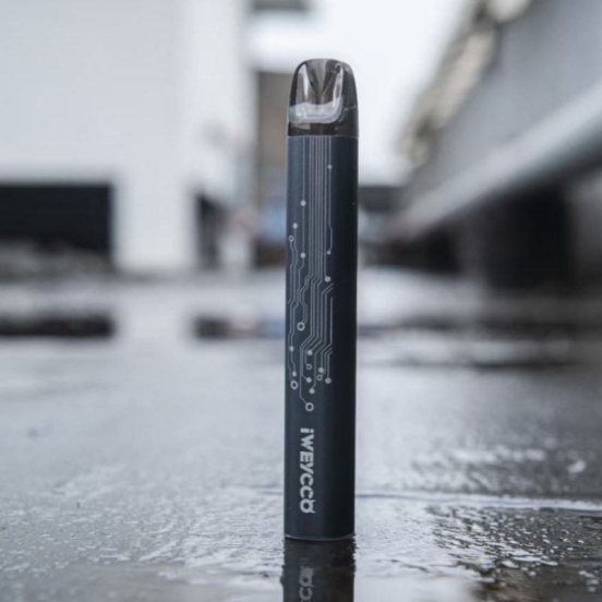 iWeycco Ghost >300 Puffs Box