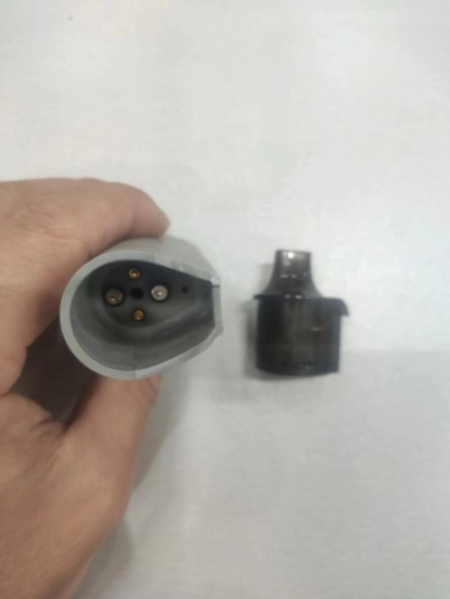 Competitive Pricing Luckee Yolo 776 600 Puffs Wholesale Price Disposable Vape Bar