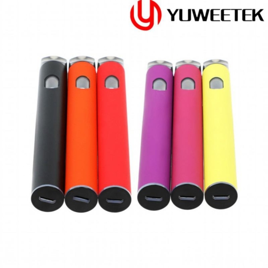 Yuweetek Rhy D009 Smooth Hit Disposable Vape