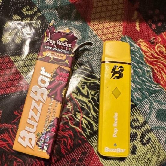 Disposable OEM Buzz Vape Pens Wholesale Price